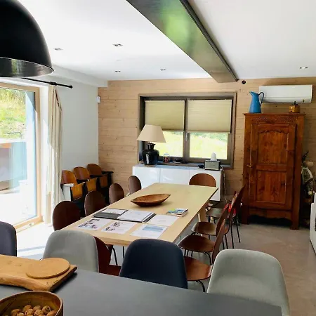 Les 3 Marmottes, 12 Personnes, Jacuzzi Courchevel