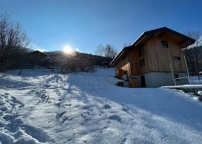 Les 3 Marmottes, 12 Personnes, Jacuzzi Chalet
